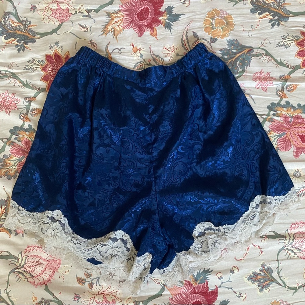 Vintage Victorias Secret Satin Shorts with Lace Trim - size Small